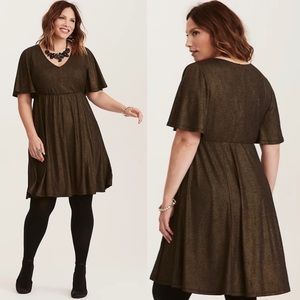 Torrid‎ Gold Shimmer V-Neck Skater Dress Size 2X